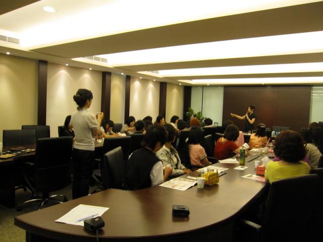 2009_0711女藥師聯誼委員會_漂亮一夏010